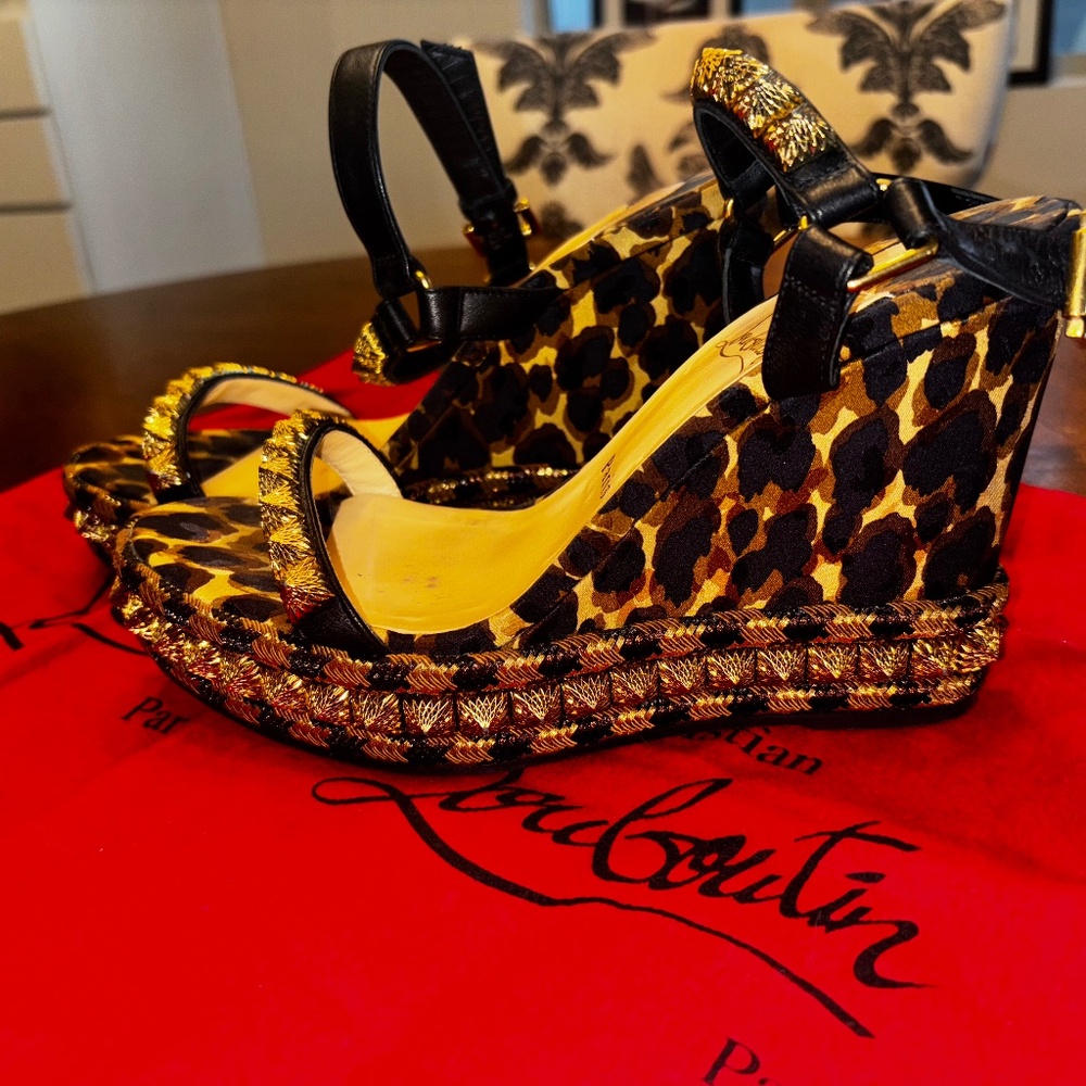 Christian Louboutin leopard print wedges Pira Ryad size 39